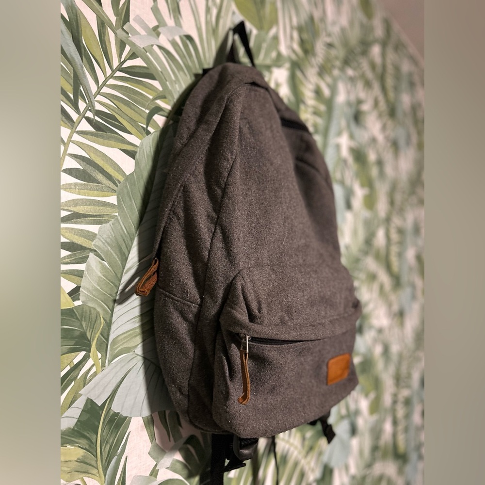 Grey Vans Backpack - Picture 3 of 6